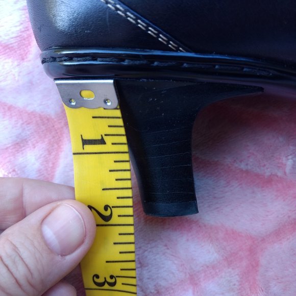 Sofft black leather medium height heels - Picture 5 of 10